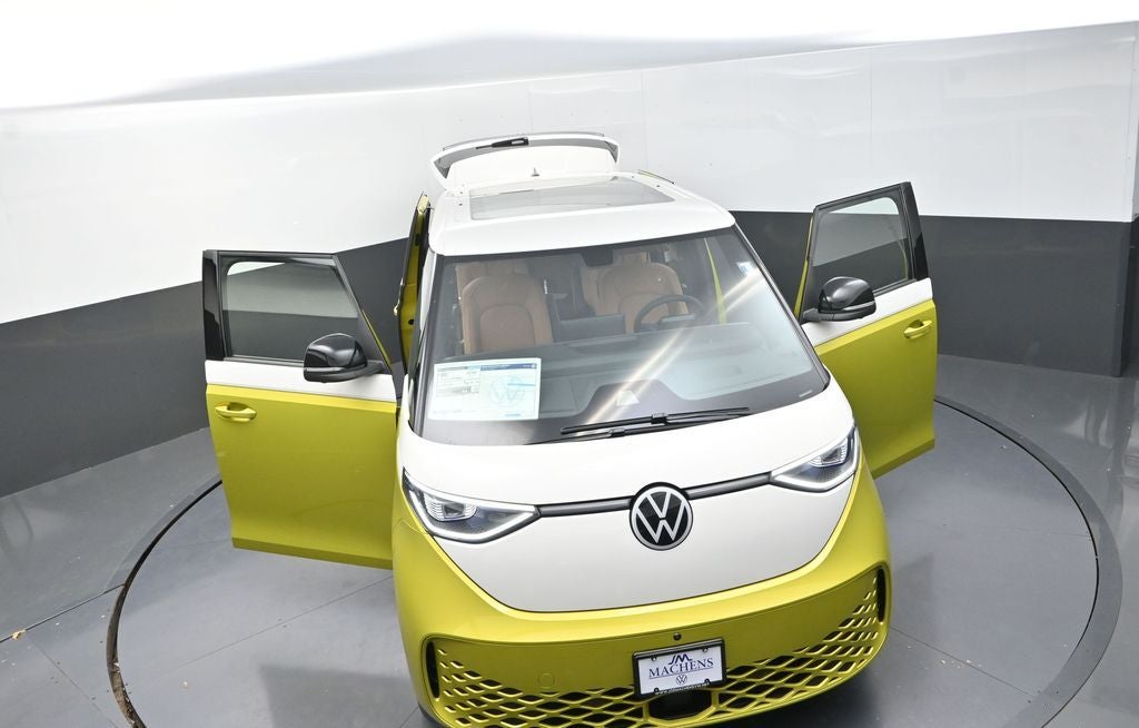 2025 Volkswagen ID. Buzz Pro S Plus