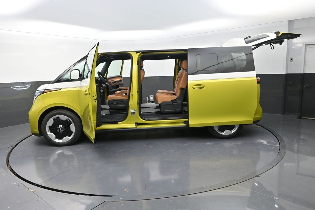 2025 Volkswagen ID. Buzz Pro S Plus