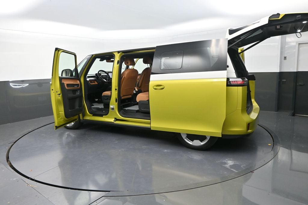 2025 Volkswagen ID. Buzz Pro S Plus