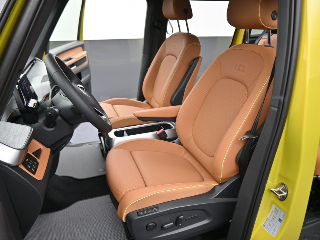 2025 Volkswagen ID. Buzz Pro S Plus