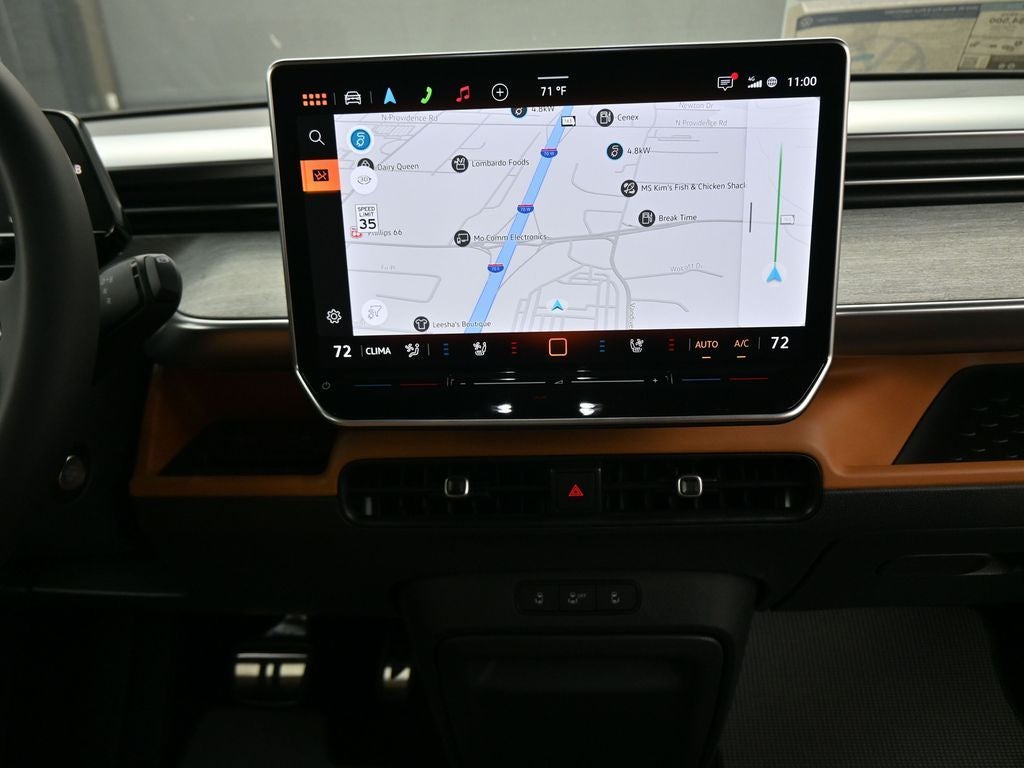 2025 Volkswagen ID. Buzz Pro S Plus