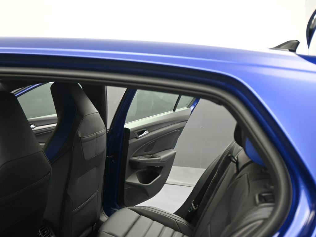 2026 Volkswagen Golf R 2.0T