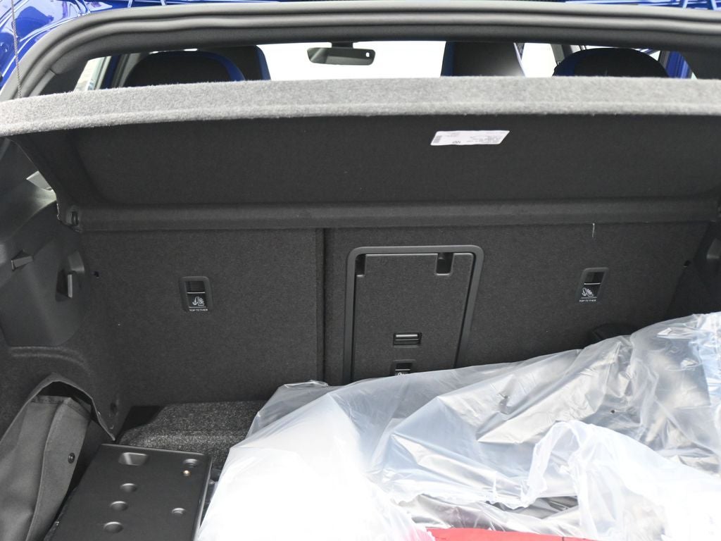 2026 Volkswagen Golf R 2.0T