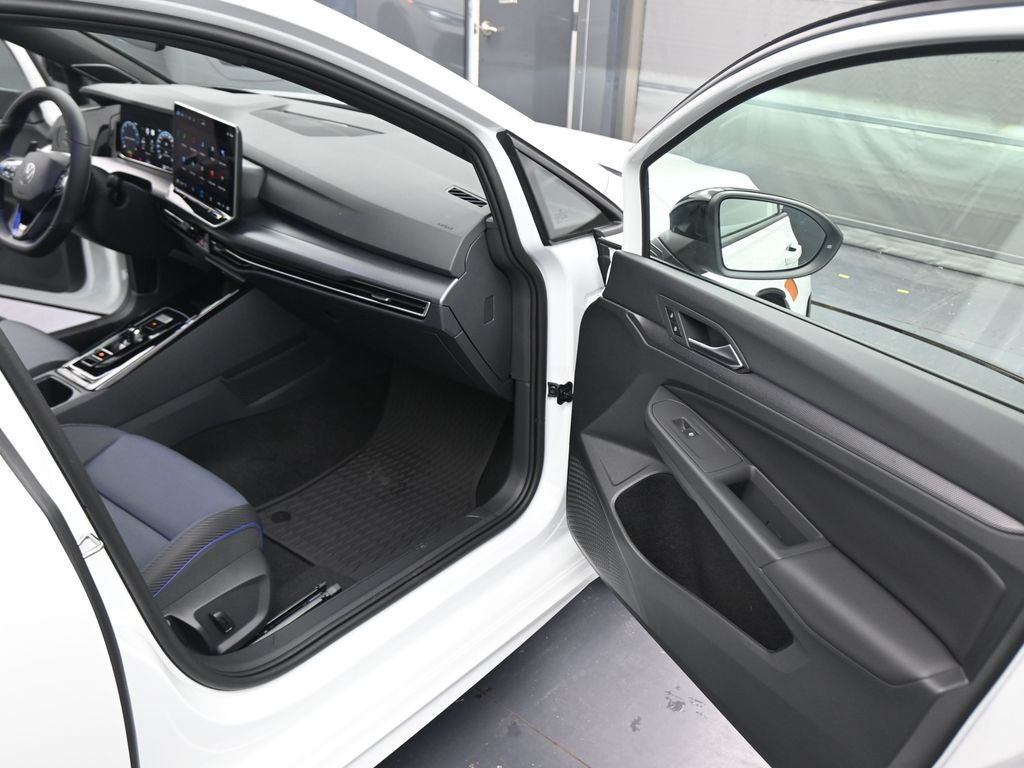 2026 Volkswagen Golf R 2.0T