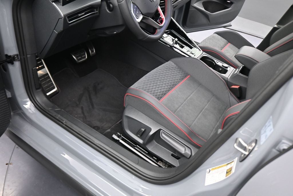 2026 Volkswagen Golf GTI 2.0T SE