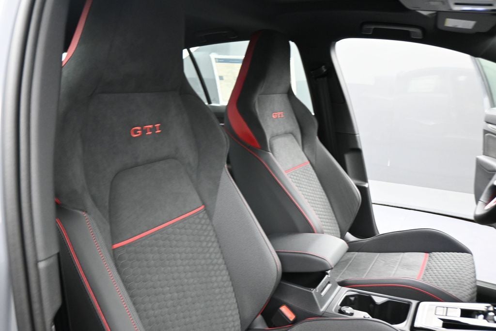 2026 Volkswagen Golf GTI 2.0T SE