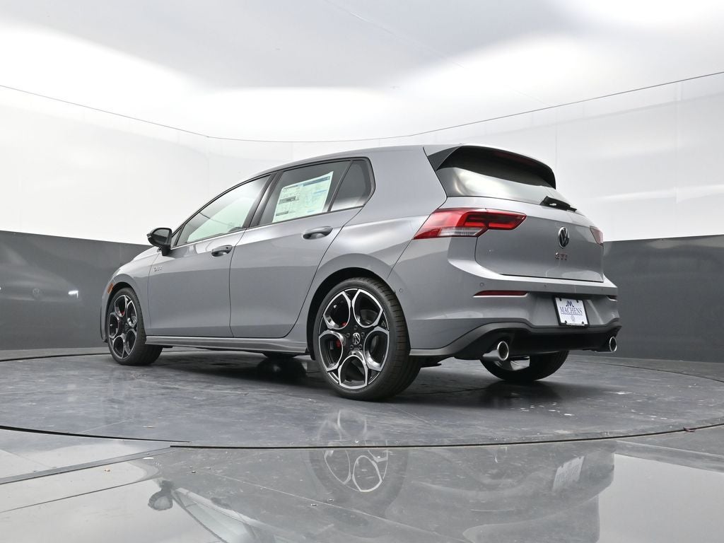 2025 Volkswagen Golf GTI Autobahn
