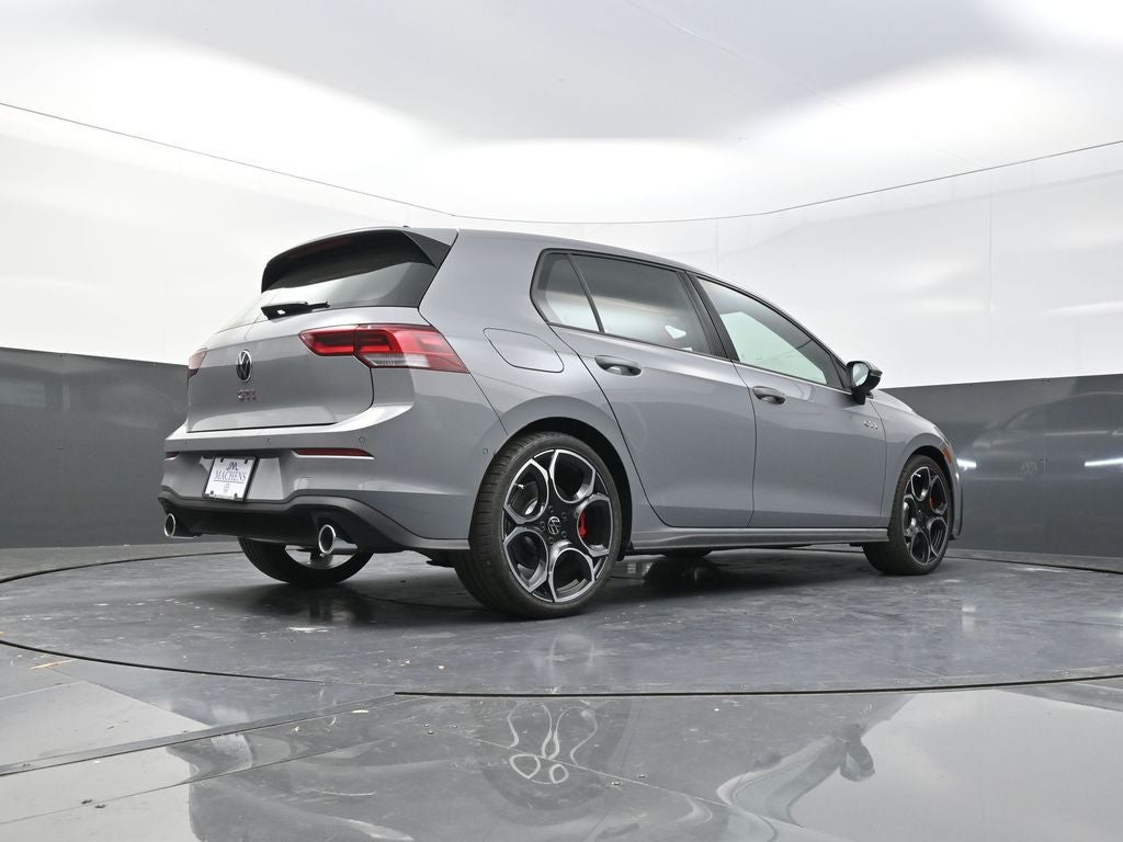 2025 Volkswagen Golf GTI Autobahn