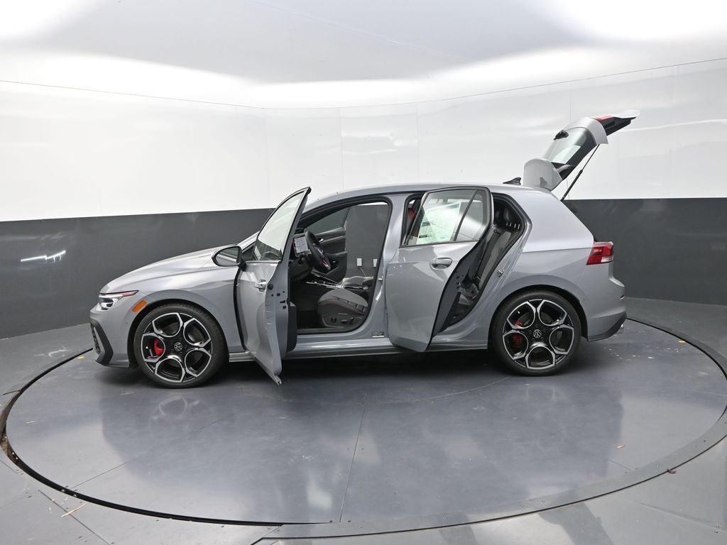 2025 Volkswagen Golf GTI Autobahn