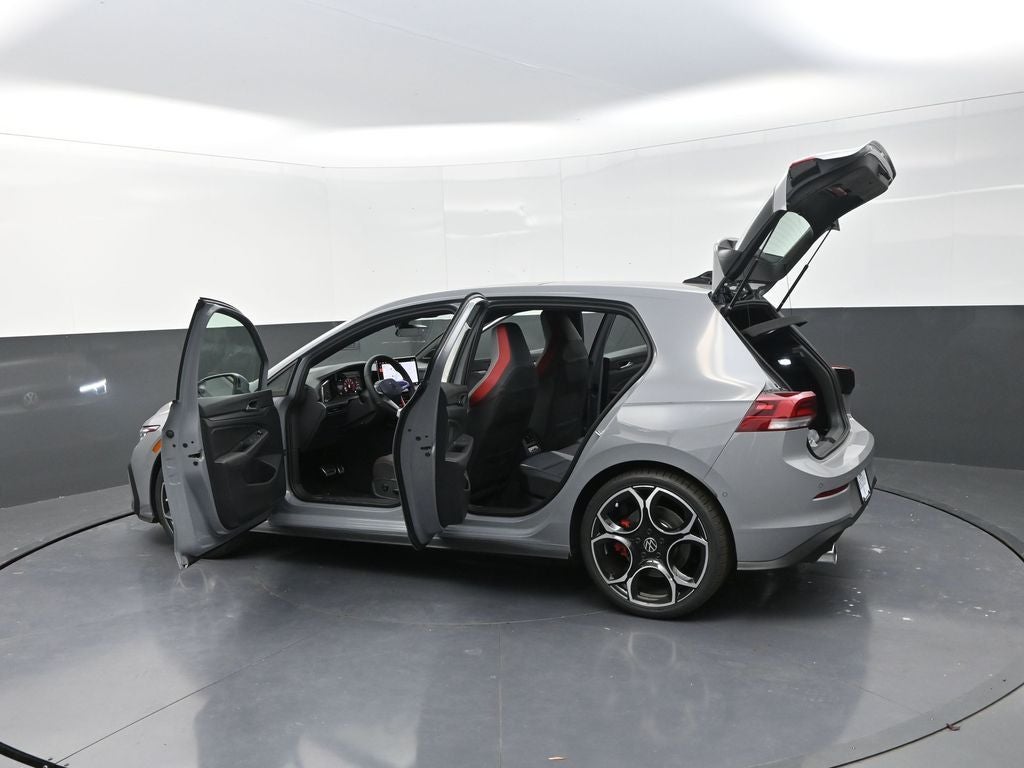 2025 Volkswagen Golf GTI Autobahn