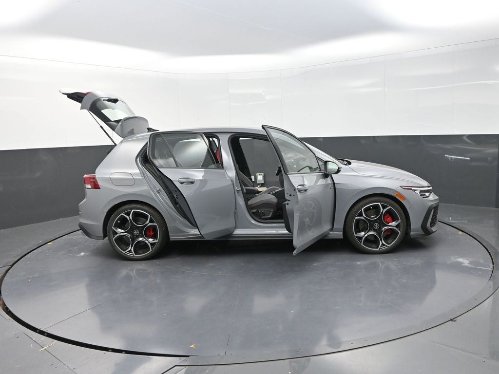 2025 Volkswagen Golf GTI Autobahn