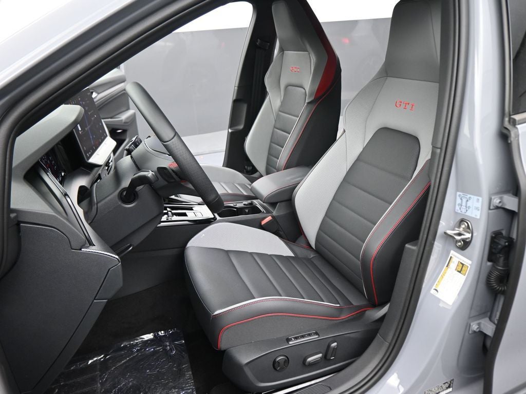 2025 Volkswagen Golf GTI Autobahn