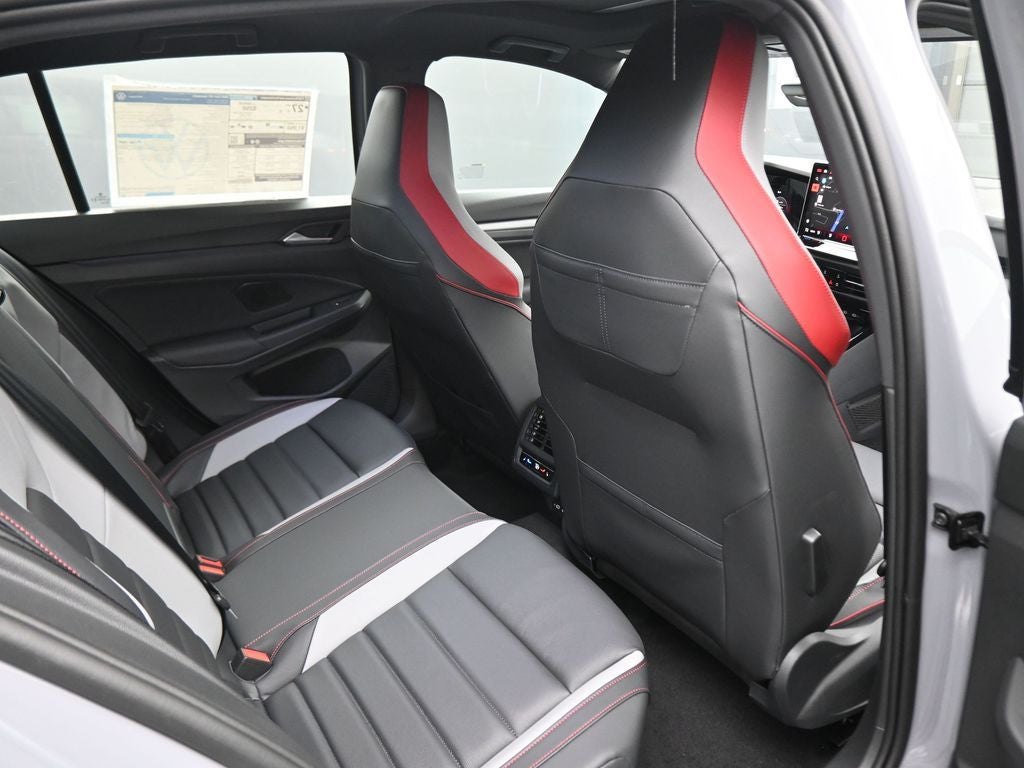 2025 Volkswagen Golf GTI Autobahn