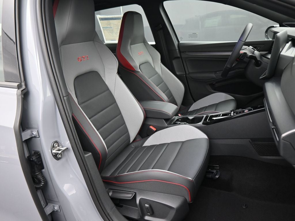 2025 Volkswagen Golf GTI Autobahn