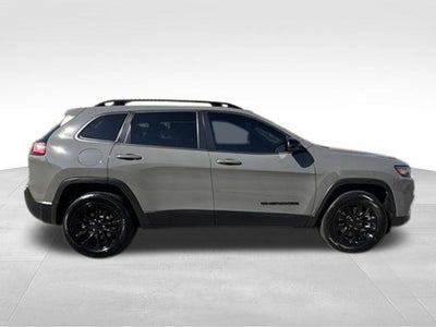 2023 Jeep Cherokee Altitude