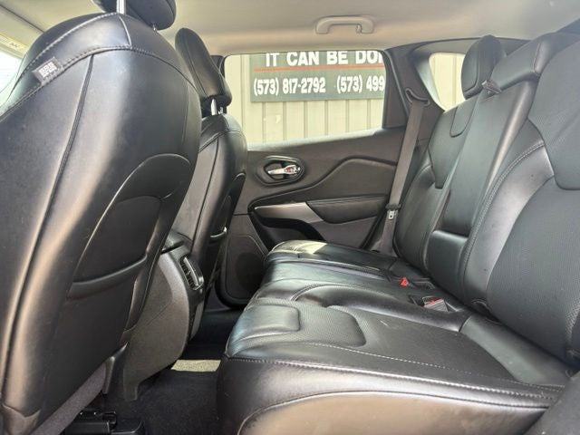 2021 Jeep Cherokee Latitude Lux