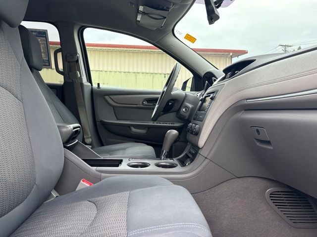 2017 Chevrolet Traverse LS