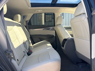 2021 Cadillac XT5 Premium Luxury