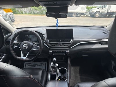2023 Nissan Altima 2.5 SR