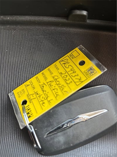 2023 Chrysler Pacifica Touring L