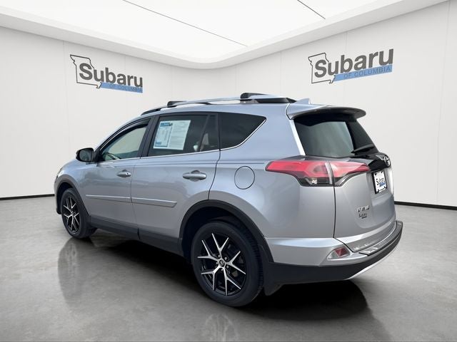 2016 Toyota RAV4 SE