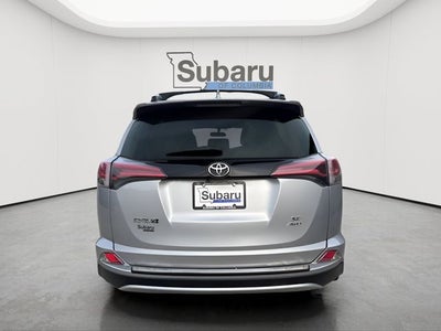 2016 Toyota RAV4 SE
