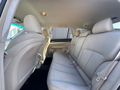 2010 Subaru Outback 2.5i Premium