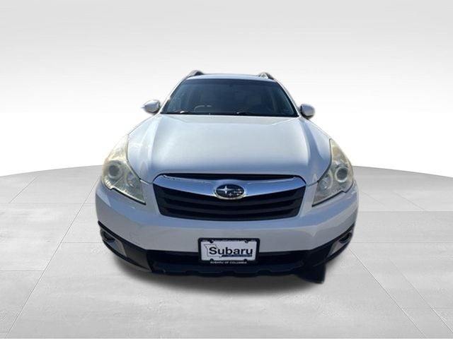 2010 Subaru Outback 2.5i Premium