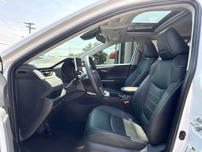 2024 Toyota RAV4 Hybrid XLE Premium