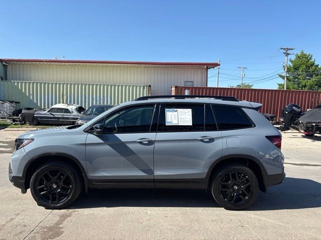 2024 Honda Passport Black Edition