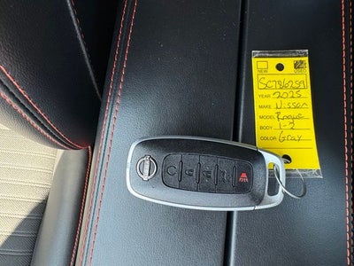 2025 Nissan Rogue Rock Creek