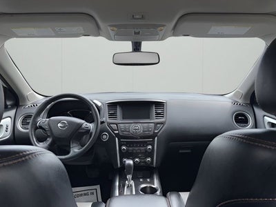 2019 Nissan Pathfinder SL