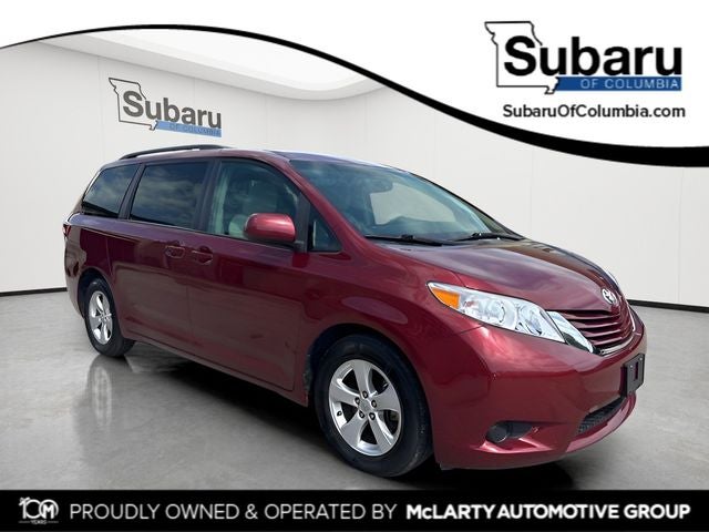 2017 Toyota Sienna LE 8 Passenger