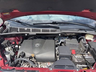 2017 Toyota Sienna LE 8 Passenger