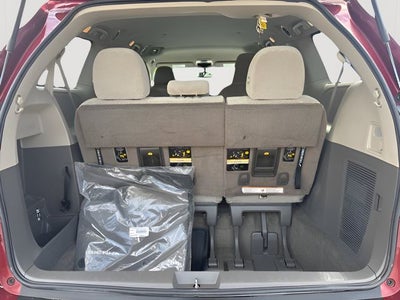 2017 Toyota Sienna LE 8 Passenger