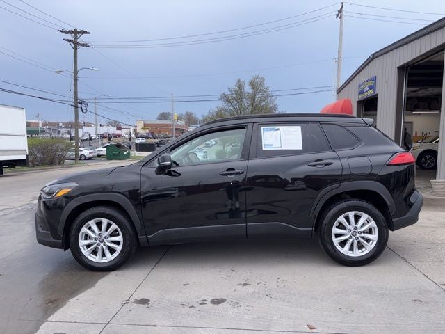 2022 Toyota Corolla Cross LE