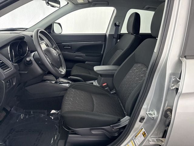 2024 Mitsubishi Outlander Sport S