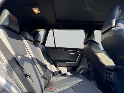 2019 Toyota RAV4 Hybrid XSE