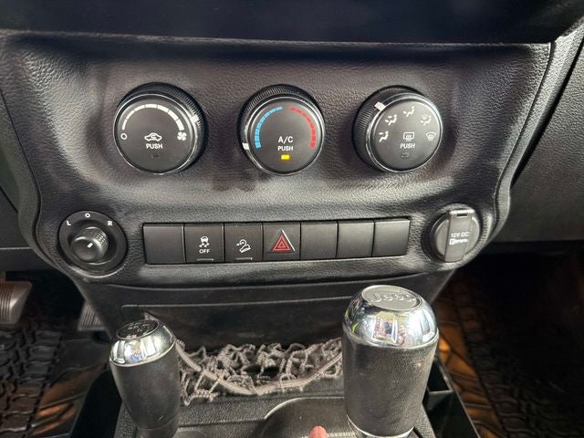 2013 Jeep Wrangler Unlimited Sport