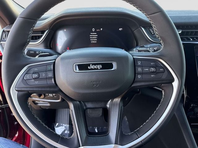 2026 Jeep Grand Cherokee Laredo