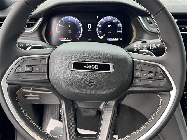 2025 Jeep Grand Cherokee Laredo X