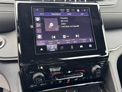 2025 Jeep Grand Cherokee Laredo X