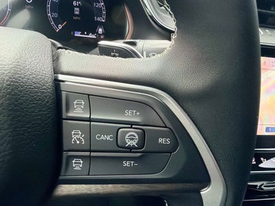 2026 Jeep Grand Cherokee Laredo Altitude