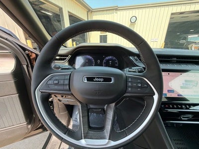 2026 Jeep Grand Cherokee Altitude