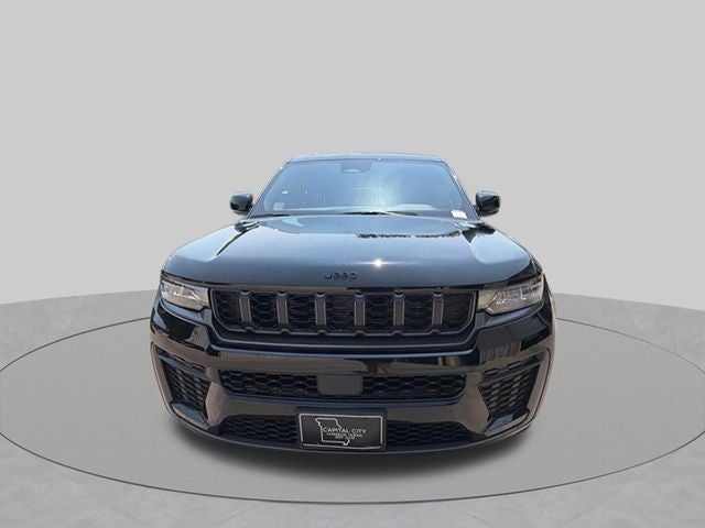 2026 Jeep Grand Cherokee Altitude