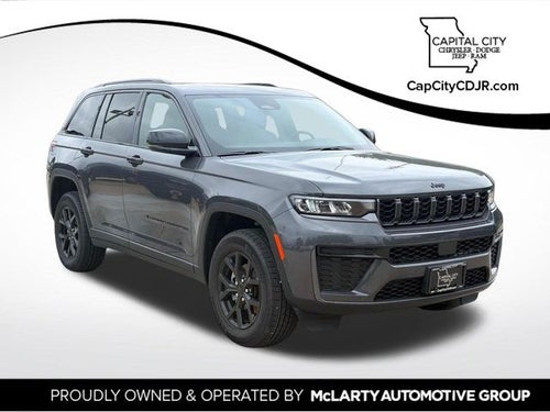 2026 Jeep Grand Cherokee Laredo