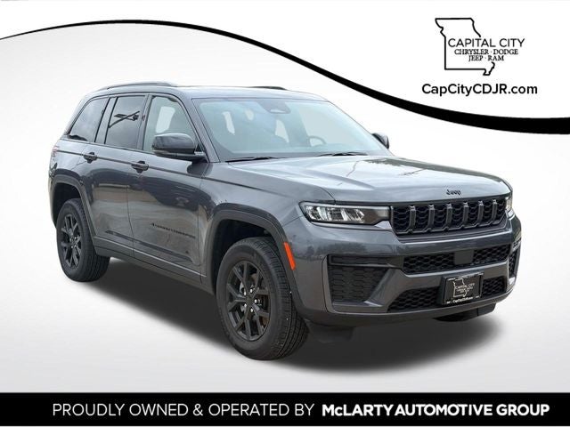 2026 Jeep Grand Cherokee Laredo
