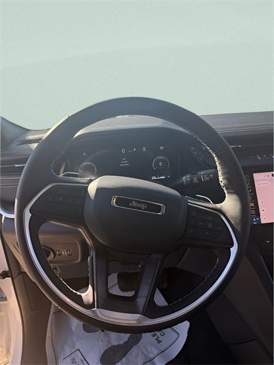 2026 Jeep Grand Cherokee Laredo