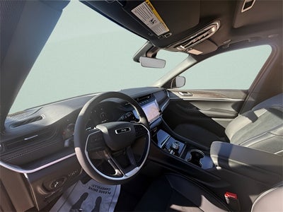 2026 Jeep Grand Cherokee Laredo