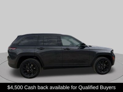 2026 Jeep Grand Cherokee Laredo Altitude